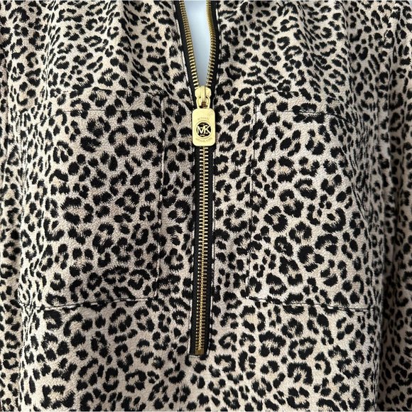 Michael Kors Womens Long Sleeve Blouse Front Pockets Zipper neck front Animal Pr - Picture 4 of 7